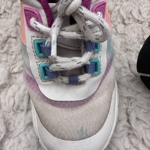 Zara toddler tennis shoes! Colorful and hardly worn - Picture 5 of 7